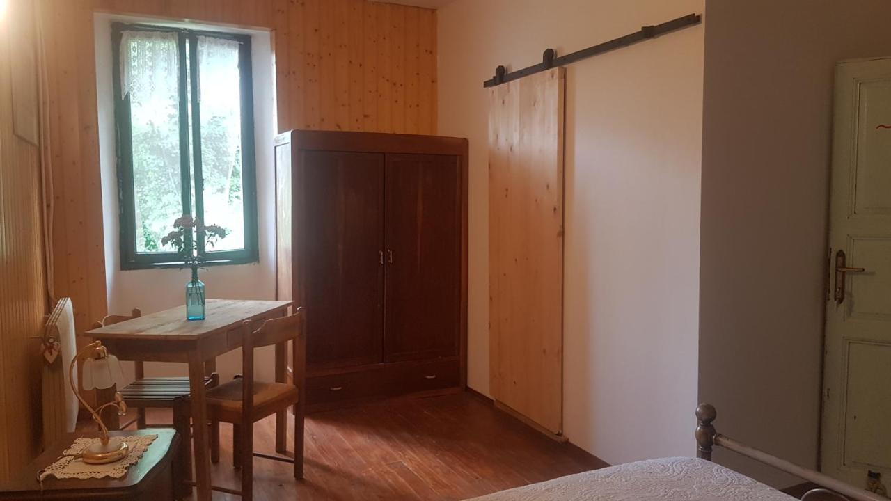 B&B Il Gatto NeroCastelveccana エクステリア 写真