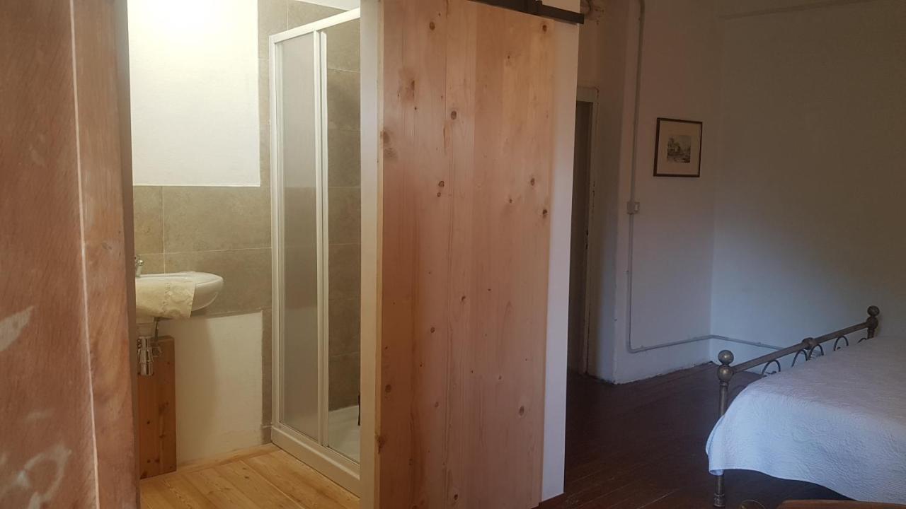 B&B Il Gatto NeroCastelveccana エクステリア 写真