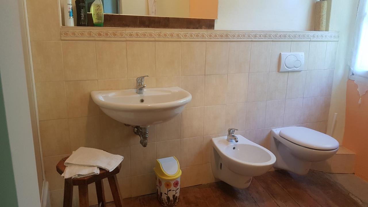 B&B Il Gatto NeroCastelveccana エクステリア 写真