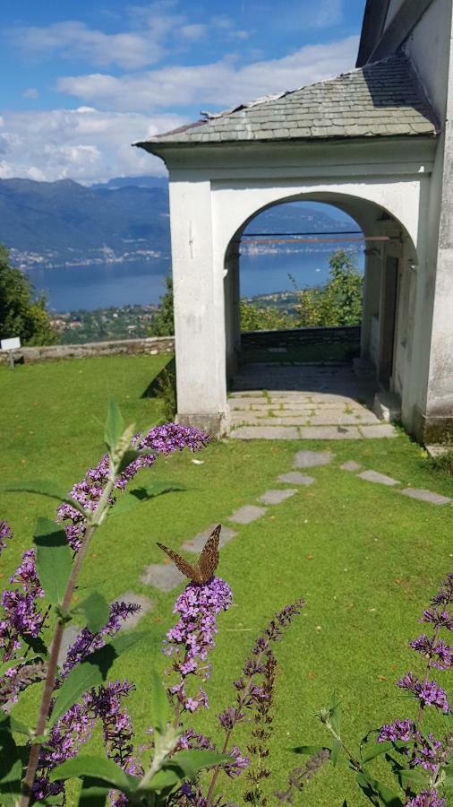 B&B Il Gatto NeroCastelveccana エクステリア 写真