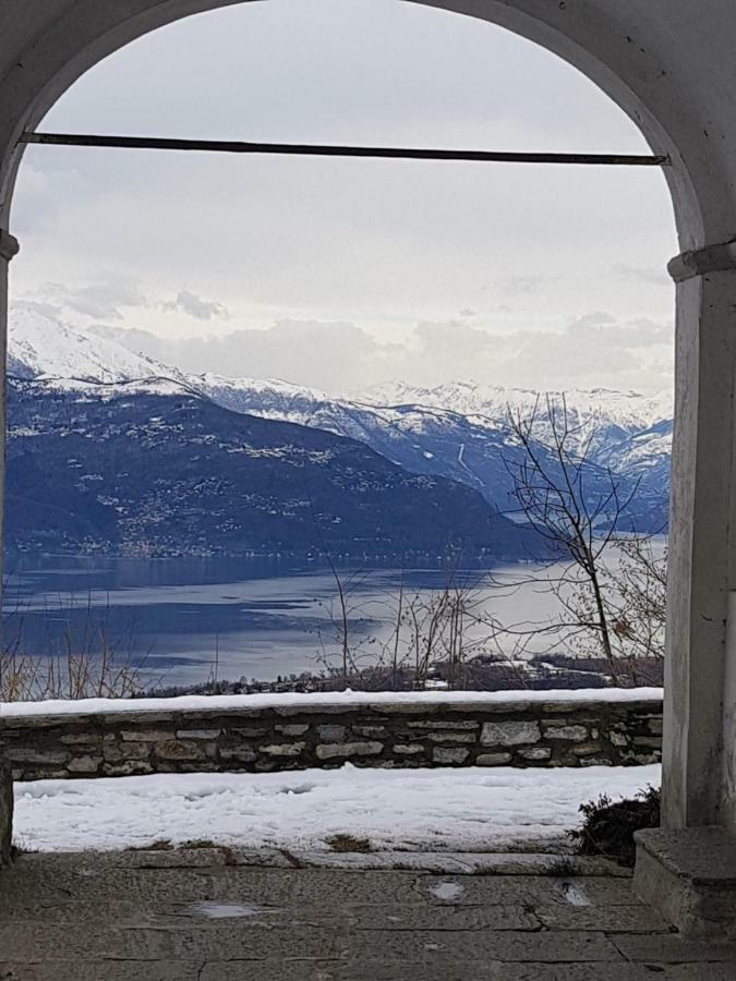B&B Il Gatto NeroCastelveccana エクステリア 写真